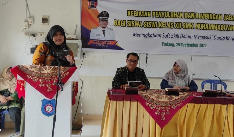 40 Siswa SMK Muhammadiyah 1 Padang Disuluh Binjab, Habibullah: Mudahkan Siswa Dapatkan Informasi Kerja