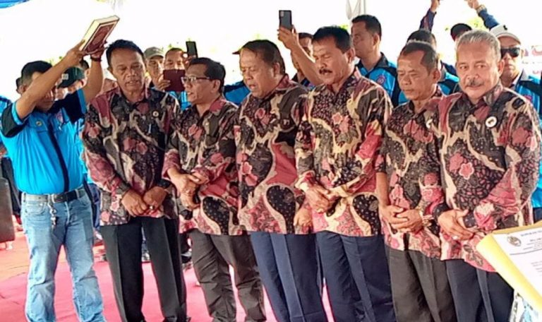 Ketua Dekopinda Padang Kukuhkan Pengurus Koperbam Telukbayur, Irwan Basir: Siap Beri Perhatian Khusus
