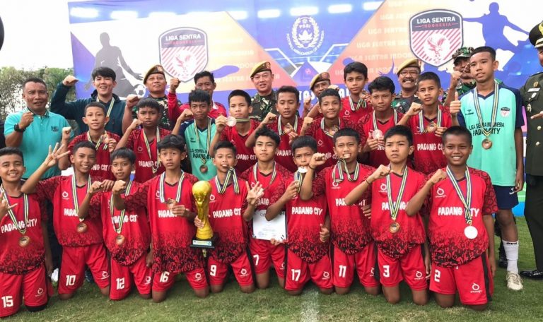 Tiga Siswa MTsN 1 Padang Ukir Prestasi Nasional