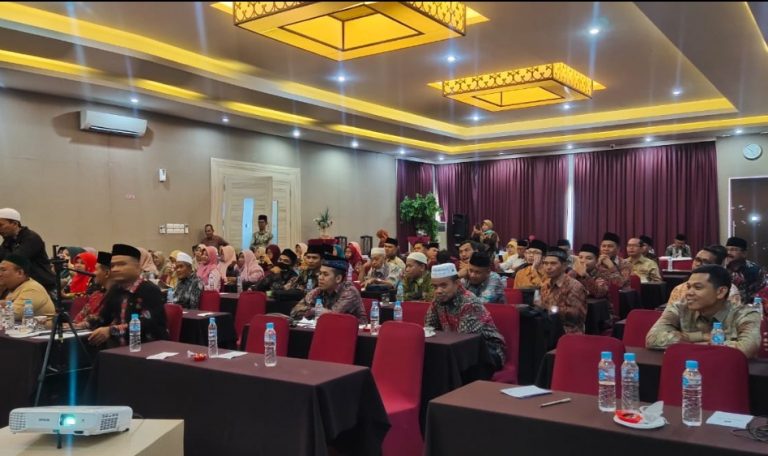 Wujudkan Pendidikan Moderat dan Toleran, Kemenag Padang Gelar Ngopi
