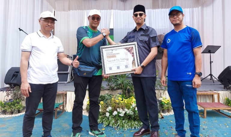 Sukses Tabungan Utsman, Wako Erman Diganjar Penghargaan pada Peringatan HORI ke 76