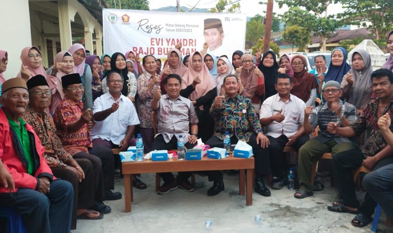 Reses ke Dapil, Warga Tunggul Hitam Gantungkan Harapan pada Evi Yandri Rj Budiman