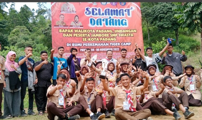 Jambore SMP Swasta 2022 , SMP Muhammadiyah 7 Padang Raih Juara Umum II