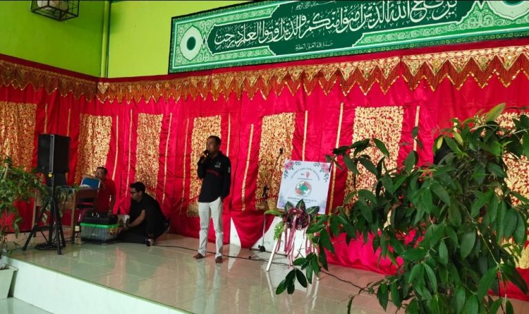 Tabuh Acara Lomba Hari Guru ke-77, Isrizal Tekankan Perubahan Mindset