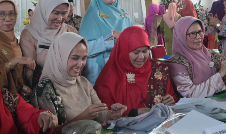DP3AP2KB Sumbar jadikan Hari Ibu Momentum Eksistensi Perempuan