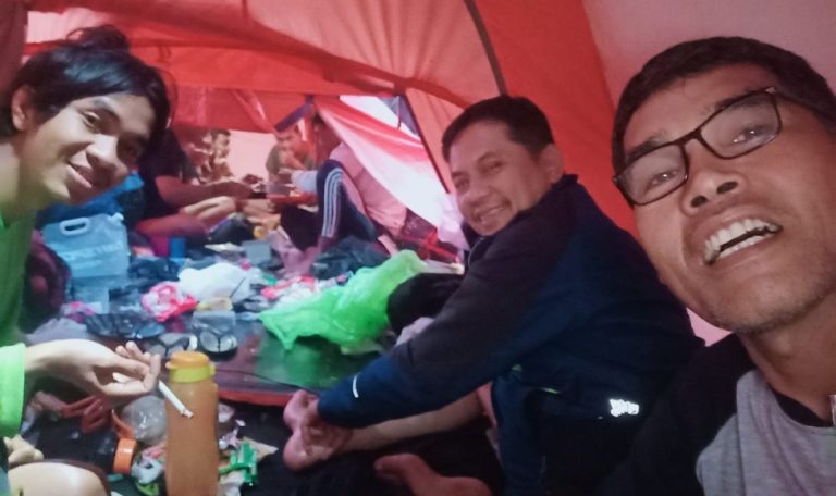 Ekspedisi Padang – Solok (2) Hari Ketiga, Rombongan Sudah Mencapai Puncak Bukit Gadang