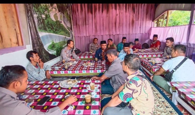 Ota Lapau Jumat Curhat, Tempat Masyarakat untuk Mengadu