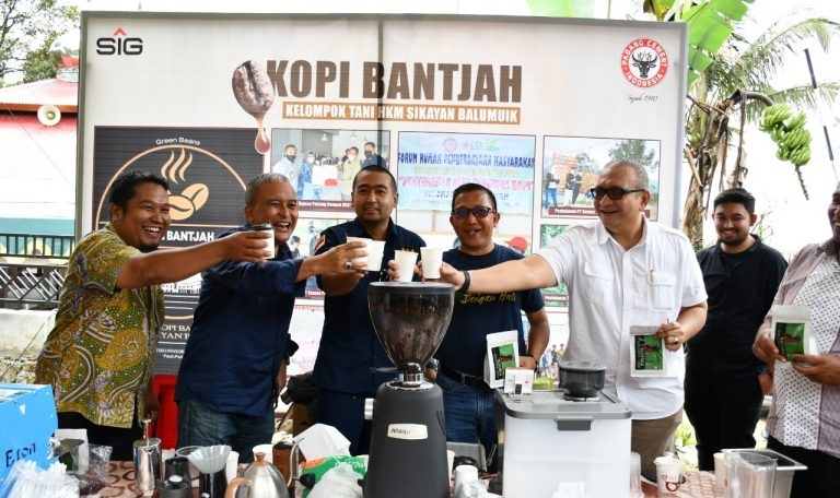 Binaan PT Semen Padang, Kopi Bantjah Diluncurkan ke Pasar