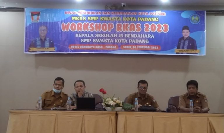 MKKS SMP Swasta Kota Padang Gelar Workshop Penyusunan RKAS 2023