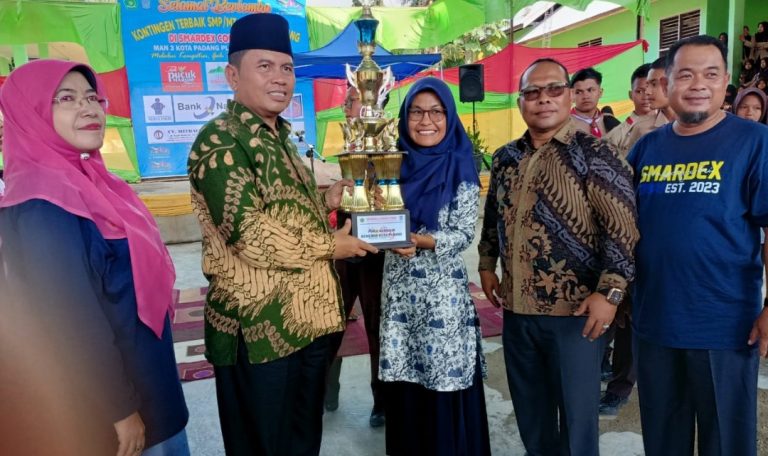 MAN 3 Padang Sukses Gelar Smardex Competition 2023,  MTsN 6 Boyong Juara Umum