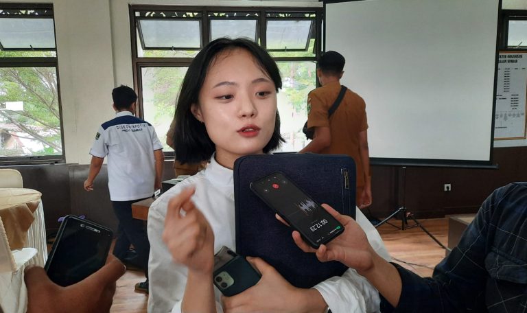 Tertarik Budaya Minangkabau, Mahasiswi Korea Selatan ini Terbang Langsung ke Sumbar