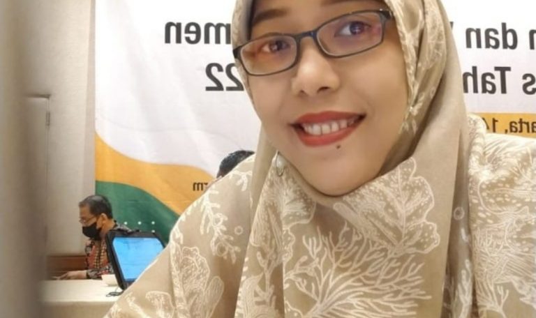Hebat, Guru MTsN 1 Padang Lulus Seleksi Penulis Modul AKMI Nasional