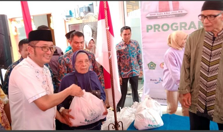 Ramadhan Berbagi Baznas Padang Salurkan 15 Ribu Paket Sembako