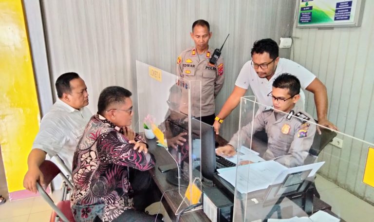 Diduga Cemarkan Nama Baik, Ketua DPRD Kota Padang Laporkan 6 Media Online ke Polresta Padang