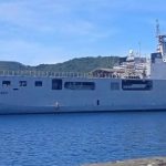 Siswa dan Masyarakat di Kota Padang Berkesempatan Naik KRI Banda Aceh dan KRI Surabaya