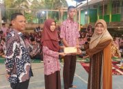 MAN 3 Padang Tutup Pesantren Ramadhan dengan Bukber dan Pembagian Zakat Fitrah