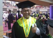 Raih Gelar Megister Pendidikan, Abdul Halim Pemuncak Wisuda Periode 134 Program Pascasarjana FIK UNP