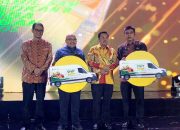 Pemprov Sumbar terima Hadiah Mobil SPHP pada Bapanas Award 2024
