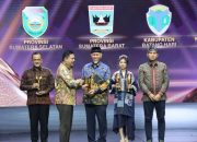 Sukses Membangun  dengan Pariwisata, Gubernur Mahyeldi Raih Pimpinan Daerah Award I News 2024 