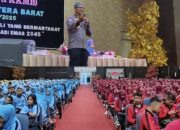 Bekali 900-an Mahiswa Universitas PGRI Sumbar, Kompol Syafrizen Paparkan Materi Bela Negara