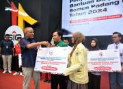 Semen Padang Group Salurkan Rp2,5 M Beasiswa bagi 2.237 Pelajar, Mahasiswa dan Atlet Berprestasi