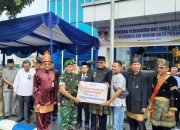 Peringati HUT ke-50, Perumda Air Minum Padang Sebar Bantuan dan Hadiah bagi Pelanggan