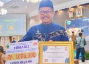 Deta Mahendra, Kepala Sekolah Terbaik Kategori Inovatif Se-Sumbar