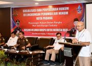 Kejari Sosialisasikan Anti Korupsi di Lingkungan Perumda AM Kota Padang