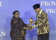 Pemprov Sumbar Raih Dua Penghargaan Prestisius dari Kemendagri