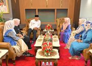 Temui Gubernur, IWAPI Bakal Bagikan 1.000 Kota Nasi Kota Pelajar di Daerah Terpencil di Sumbar