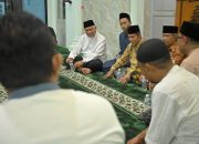Tarawih di Masjid Al Muhajirin Tabing, Gubernur Mahyeldi Ingatkan Ramadhan Sarana jadi Insan Bertaqwa