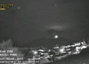 Lontarkan Kolom Abu Capai 1.200 Meter, Gunung Marapi Meletus Lagi