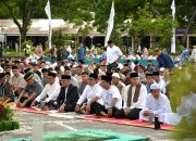 Momen Kebersamaan dan Kembali ke Fitrah di Semen Padang