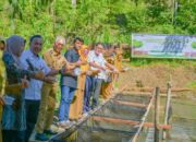 Solusi Mandiri untuk Lingkungan, Semen Padang Uji Coba Maggot untuk Pakan Ikan