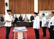 TKPK Padang Resmi Dikukuhkan, Fokus Tiga Strategi Penanggulangan