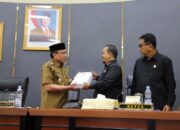 Sampaikan KUA PPAS 2025, Pemko Padang Targetkan Pertumbuhan Ekonomi 5,1 persen
