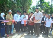 Perkuat Akses Warga, Fadly Amran Resmikan Jembatan RW 7 dan RW 8 Kuranji
