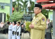 Wawako Padang Motivasi Siswa SMAK Padang saat MPLS