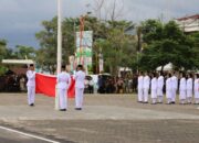 Fadly Amran Pimpin Upacara Penurunan Bendera HUT RI ke-80 di Padang