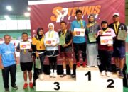 Cerita Menarik, Pasutri Raih Juara di Fun Tennis Semen Padang 2025