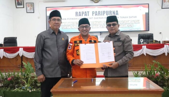 DPRD Tanah Datar Setujui Ranperda APBD 2026 Jadi Perda