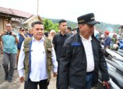 Wako Ramlan Pimpin Penyerahan Bantuan Korban Bencana di Nagari Malalak Timur dan Kabupaten Padang Pariaman