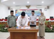 DPRD Tanah Datar Bersama Pemkab Setujui Tiga Ranperda