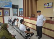 Sidak Samsat Padang Panjang, Gubernur Mahyeldi Temukan Antrean Panjang Akibat Sistem Offline