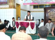 Kunjungi Dua Masjid di Solok, Vasko Ruseimy Salurkan Bantuan Rp85 Juta