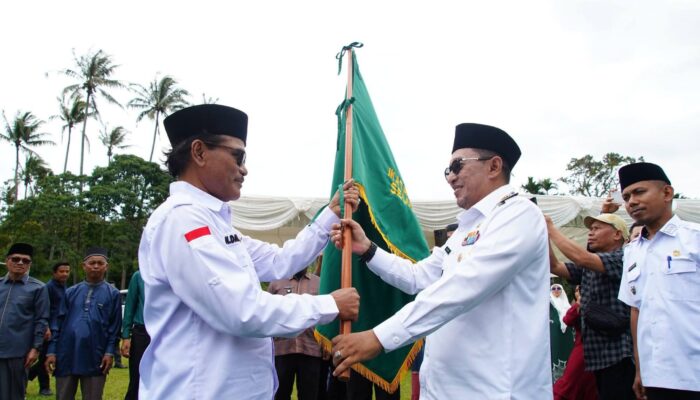 Bupati Eka Putra Saksikan Pengukuhan Pengurus IPKSI Batipuh