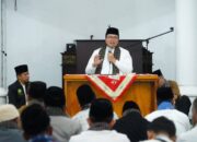 Wabup Ahmad Fadly Bersama Pejabat Pemkab Tanah Datar Ikuti Iktikaf di Masjid Al Amin