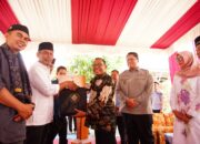 Kemenbud Salurkan Bantuan untuk Korban Bencana Alam di Batipuh Selatan