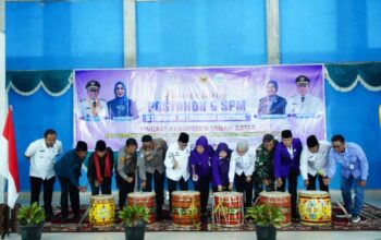 Bupati Tanah Datar Luncurkan Sekolah Lansia Nagari Paninjauan