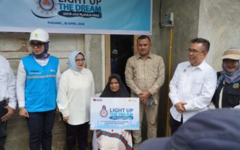 Pemko Padang Dampingi PLN Tinjau Program Listrik Desa di Kuranji